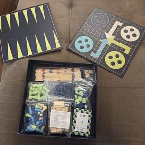 Classic Board Game Set with Blue and Green Pieces